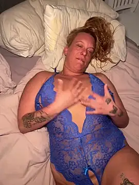 SvenskMILF online show from April 7, 5:57 pm