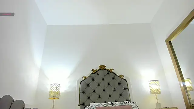 Snapshot of HarleyQueen666 chatting on March 15, 11:05 am HarleyQueen666 online show from March 15, 11:05 am