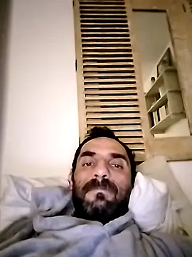 hotmen83 online show from October 13, 4:12 am