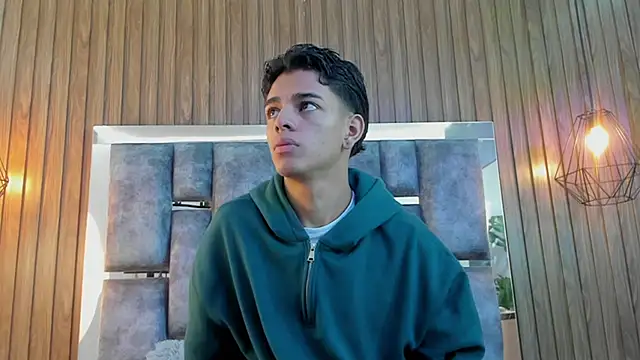 owen  johnson online show from November 27, 11:45 am