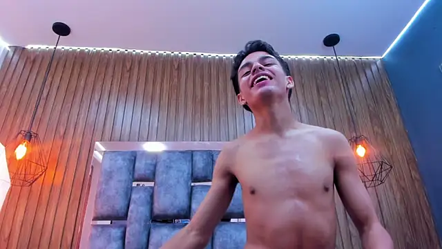 owen  johnson online show from November 28, 11:57 am