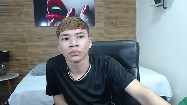 nathanclay online show from March 15, 3:45 am