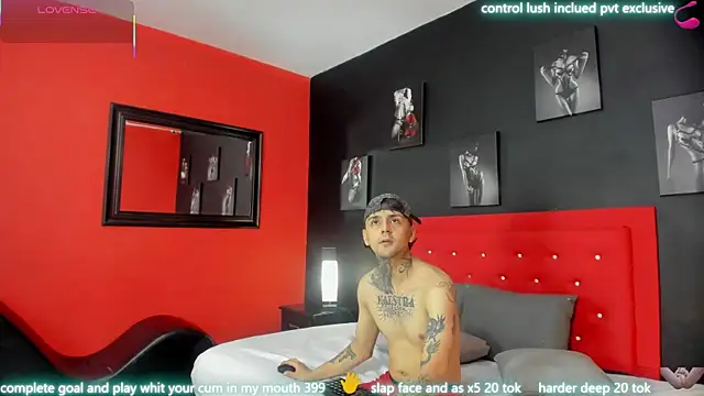 lilyth adam online show from February 10, 7:29 pm