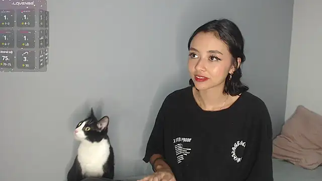 brisazanes online show from November 27, 6:37 am