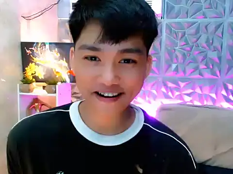 Mister officer69 online show from June 21, 7:44 am