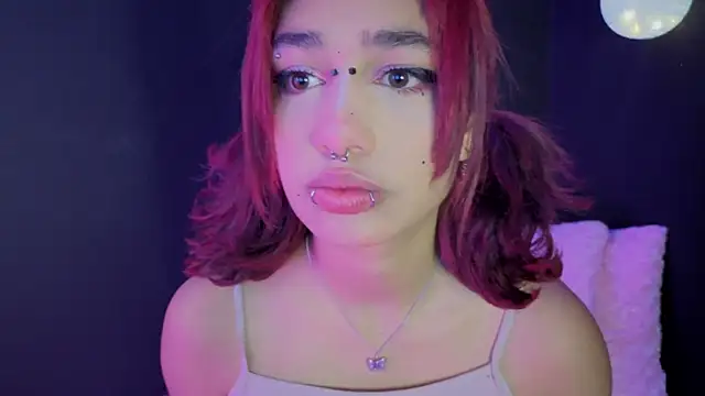 zoelight18 online show from September 11, 3:50 am