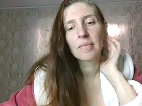 CandiCole online show from November 10, 5:06 am