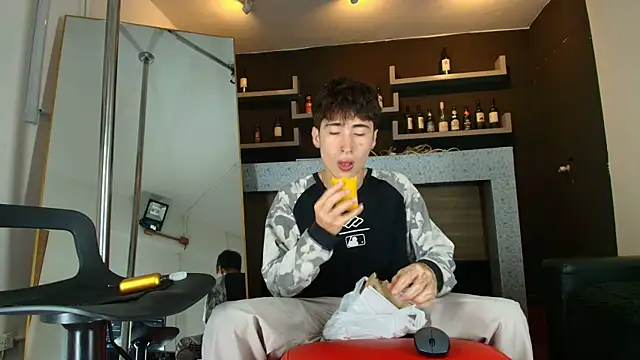  DantFox  online show from October 6, 8:17 pm