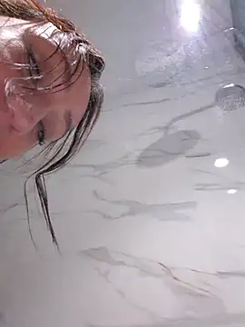 Ninabigtitied online show from January 9, 11:28 pm