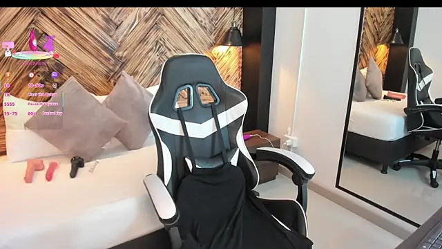 dana daree online show from March 30, 2:18 pm