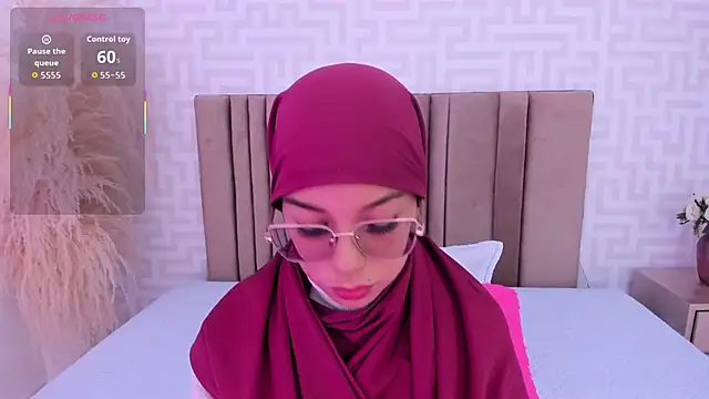 naishaa  online show from March 21, 6:33 pm