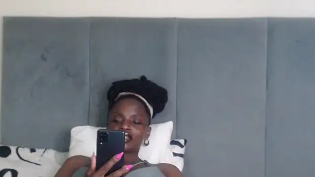 Jah-Queen online show from September 28, 8:42 am