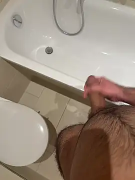 Snapshot of edeka12 chatting on February 1, 8:51 pm edeka12 online show from February 1, 8:51 pm