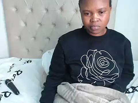 Lolly Ramochele online show from December 15, 12:15 am