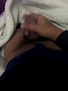 Snapshot of PittsburghKing chatting on December 3, 12:58 pm PittsburghKing online show from December 3, 12:58 pm