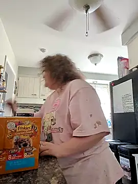 Snapshot of TheMistyPrice chatting on September 29, 4:23 pm TheMistyPrice online show from September 29, 4:23 pm