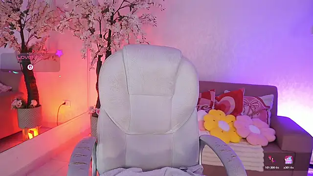 JadeSummerr online show from March 23, 11:36 am