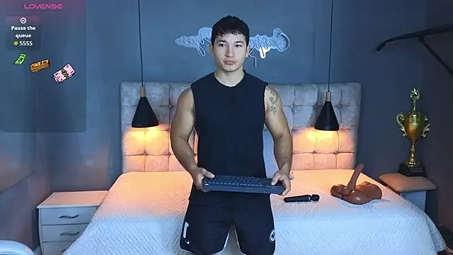 Horny nick18 online show from October 10, 12:04 pm