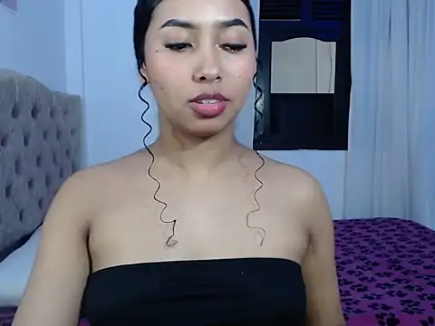 kloe2424 online show from September 9, 9:03 pm