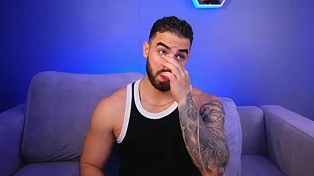 Paul Phoenix online show from January 15, 6:33 pm