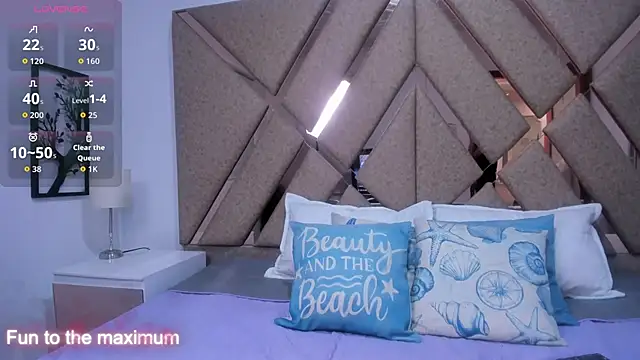 BelhaLawuo online show from October 22, 8:19 pm