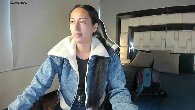 Adhara7 online show from October 11, 8:18 pm