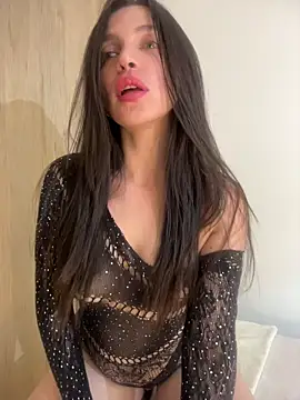 Snapshot of karinasantos_ chatting on March 21, 3:04 pm karinasantos online show from March 21, 3:04 pm