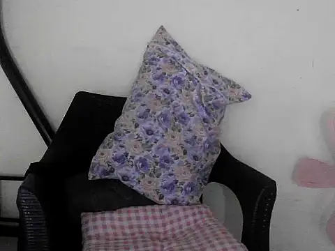 mimi15 online show from November 1, 10:56 pm