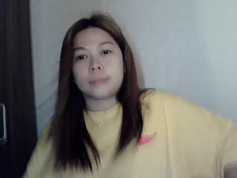 mimi15 online show from July 18, 11:52 pm