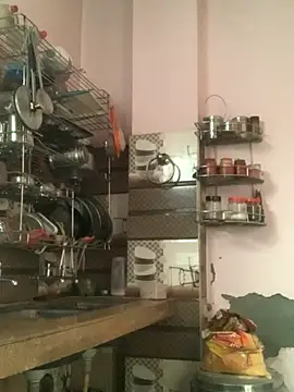 amitsharma7868 online show from December 5, 2:31 am