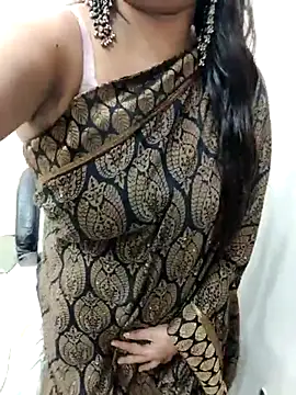 Snapshot of monika_555 chatting on December 18, 9:37 am monika 555 online show from December 18, 9:37 am