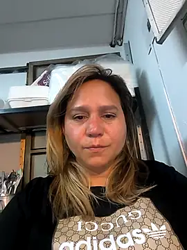 Snapshot of haashkyo chatting on March 29, 4:34 am haashkyo online show from March 29, 4:34 am