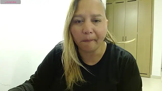 Snapshot of haashkyo chatting on July 27, 6:20 am haashkyo online show from July 27, 6:20 am