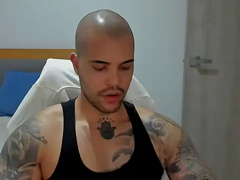 PandacX online show from April 8, 10:54 pm