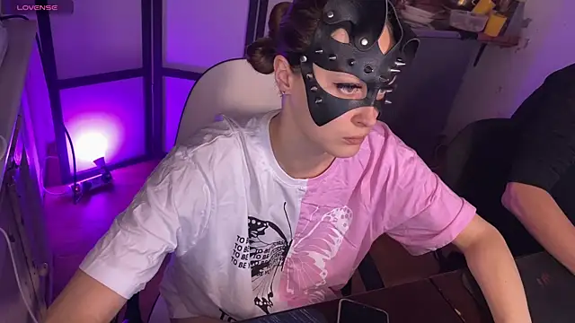 Snapshot of cutemilana_sexwife chatting on November 9, 2:48 pm cutemilana sexwife online show from November 9, 2:48 pm