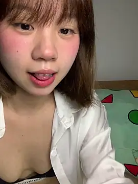 Snapshot of zhaomosheng125216 chatting on March 1, 11:40 pm zhaomosheng125216 online show from March 1, 11:40 pm