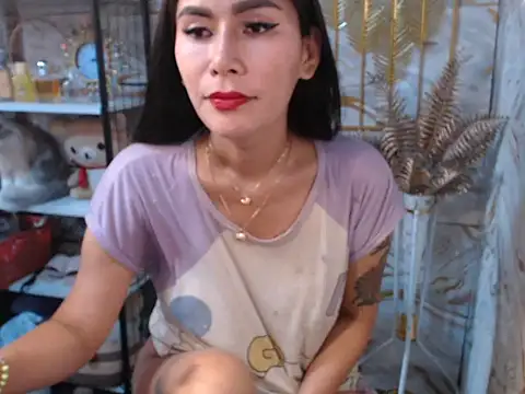tshot izzy 88 online show from May 28, 11:13 pm