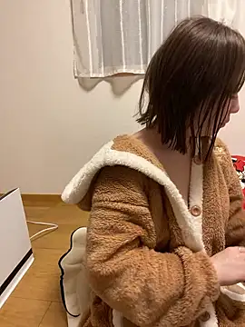 h415a812 online show from March 23, 2:32 pm