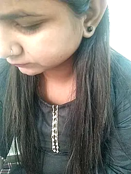 Snapshot of Kavya_Rathore chatting on November 30, 5:00 am Kavya Rathore online show from November 30, 5:00 am