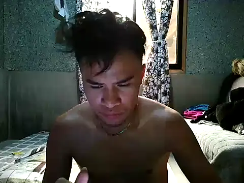 Snapshot of urbillyboi chatting on October 7, 7:05 am urbillyboi online show from October 7, 7:05 am