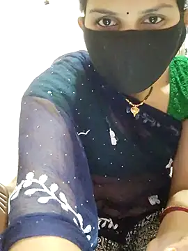 poojam93 online show from February 4, 9:04 am