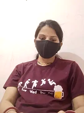 poojam93 online show from February 13, 8:10 am