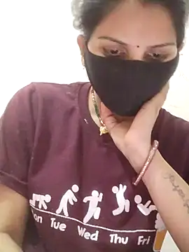 poojam93 online show from February 14, 2:14 pm