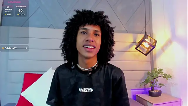 Snapshot of Johan_gz_ chatting on November 25, 12:49 pm Johan gz online show from November 25, 12:49 pm