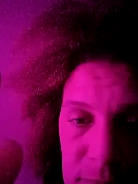 Snapshot of sarahkat86 chatting on September 16, 4:13 am sarahkat86 online show from September 16, 4:13 am