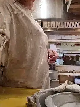 Snapshot of sarahkat86 chatting on September 21, 8:54 pm sarahkat86 online show from September 21, 8:54 pm