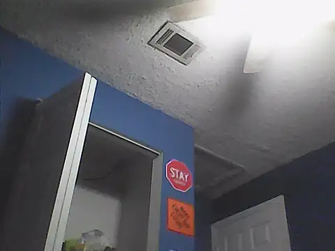 Snapshot of sarahkat86 chatting on October 15, 5:02 pm sarahkat86 online show from October 15, 5:02 pm