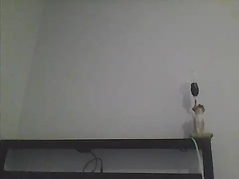 sarahkat86 online show from March 24, 12:59 am