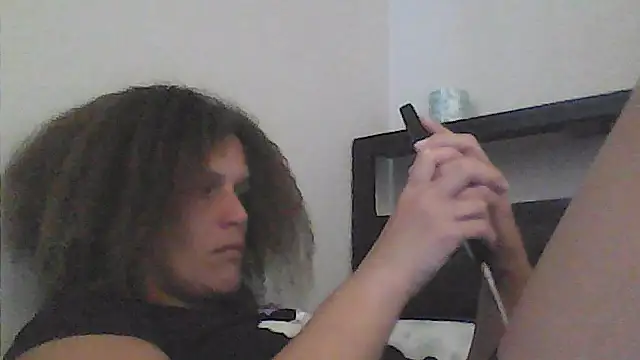 sarahkat86 online show from June 5, 10:15 pm
