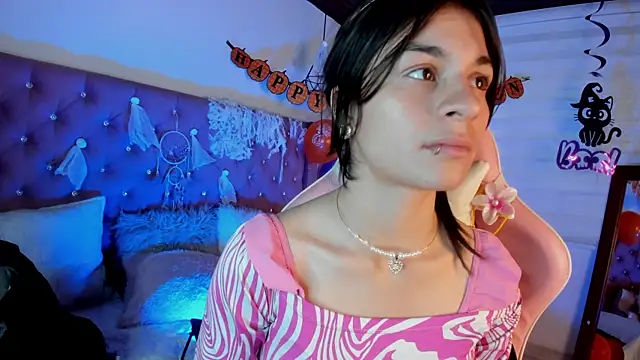 Jade rey  online show from October 17, 7:27 pm